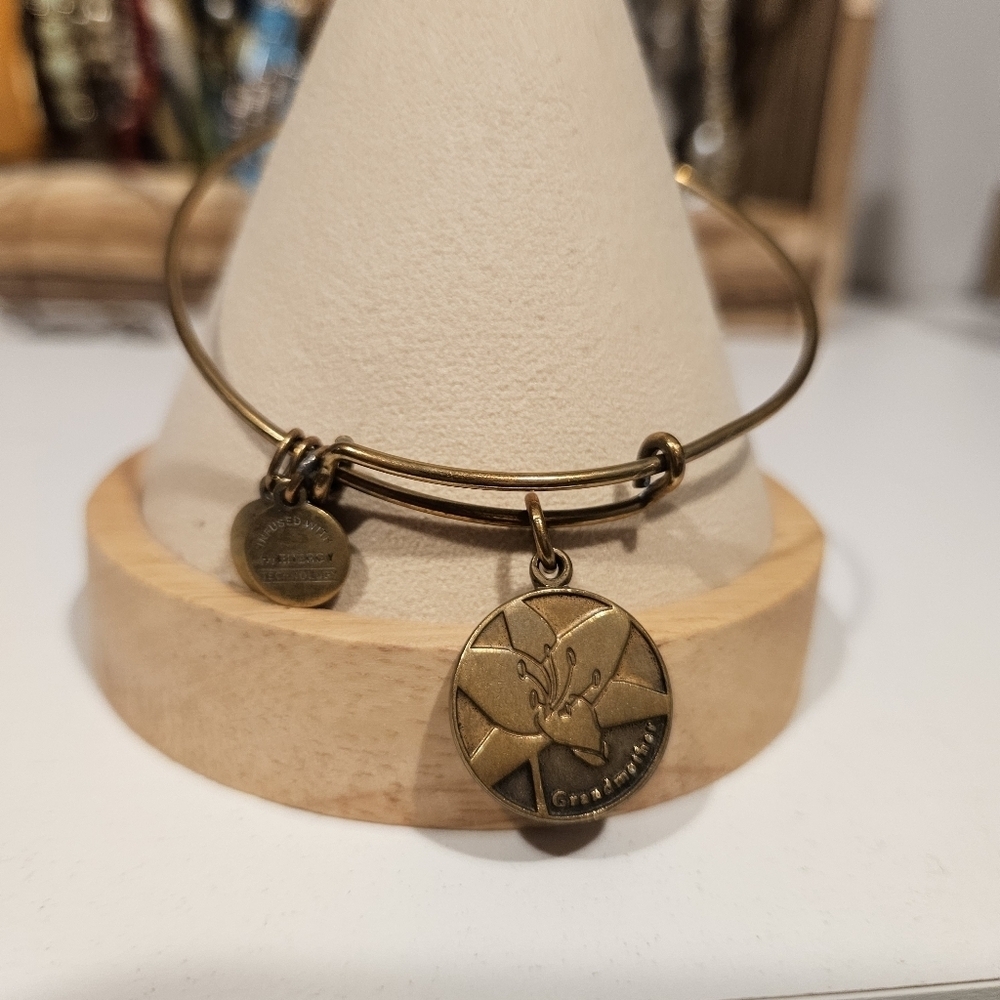 Alex and Ani Grandmother Flower Gold Charm Bangle Bracelet Women's Jewelry